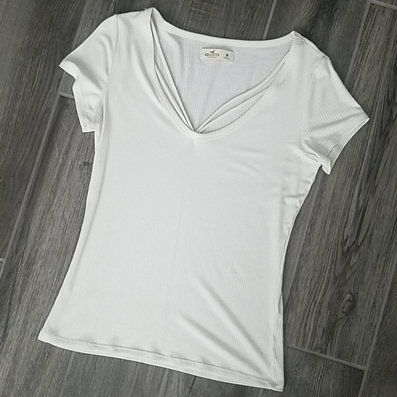 NWOT Hollister top - Picture 2 of 6